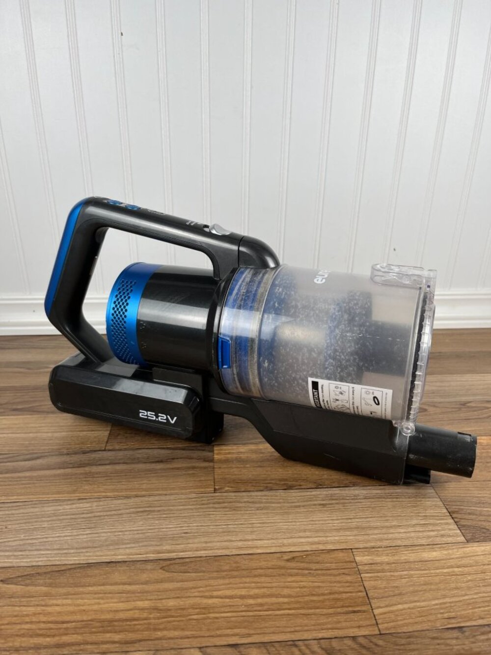 Eureka RapidClean Pro Cordless Vacuum NEC282BL Motor Body NO CABLE - Picture 5 of 9